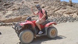 /photos/dailytrip/Safari 1 Titos_f3b96_lg.jpg